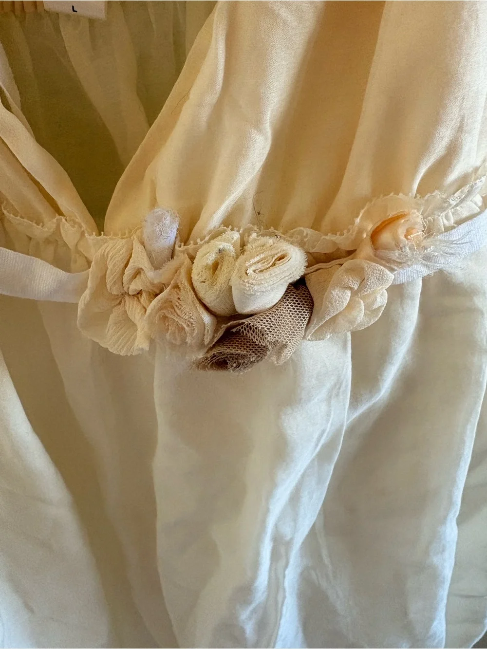Vera Wang Cream Layered Chiffon Chemise with Floral Waist